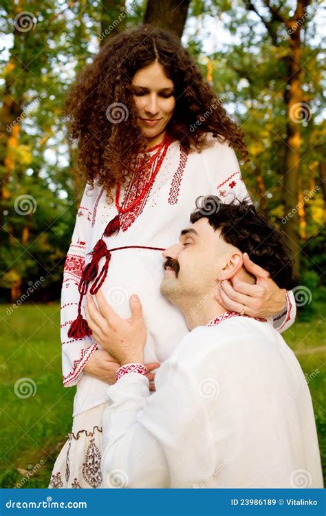 Couple In Ukrainian National Costumes Stock Image Image Of Pregnant Birth 23986189