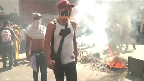 Armed Gunmen Fire Into Anti Government Protestors In Venezuela Three Killed Fox News