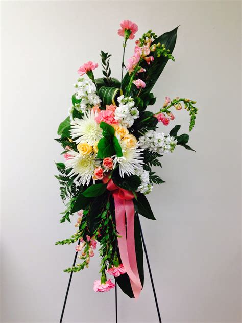 flower classroom: Explore Floral Design Class~~ Students Sympathy designs