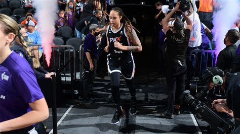 Brittney Griner Dunks In First Basketball Workout Since Russian Detention