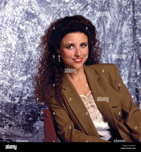 Julia Louis Dreyfus Seinfeld 1990 Hi Res Stock Photography And Images
