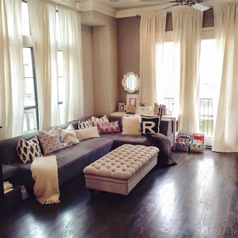 Purple curtains living room ideas: 25 Cool Living Room Curtain Ideas For Your Farmhouse ...