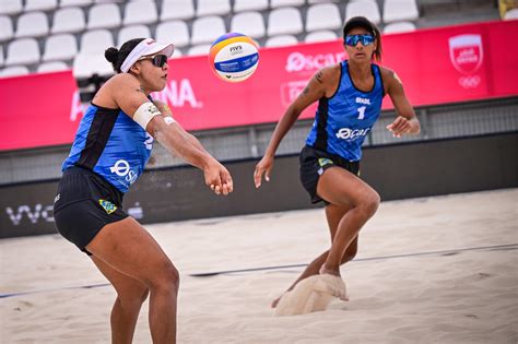 Duda e Ana Patrícia são a primeira dupla do vôlei de praia classificada