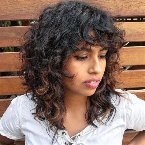 Best Variations Of A Medium Shag Haircut For Medium Curly Hair Styles Curly Shag