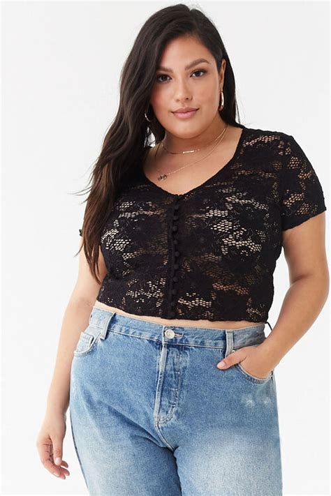 Plus Size Lace Crop Top