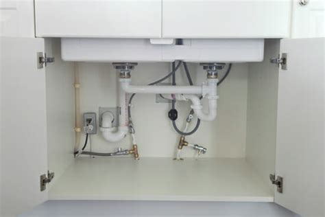 A plumber is suggesting some shiny chrome plated steel piping that looks nice, but i wonder if he is just trying to get extra money because it may look to him as if i have money to. 3 Simple Steps to Stop an Under Sink Plumbing Leak