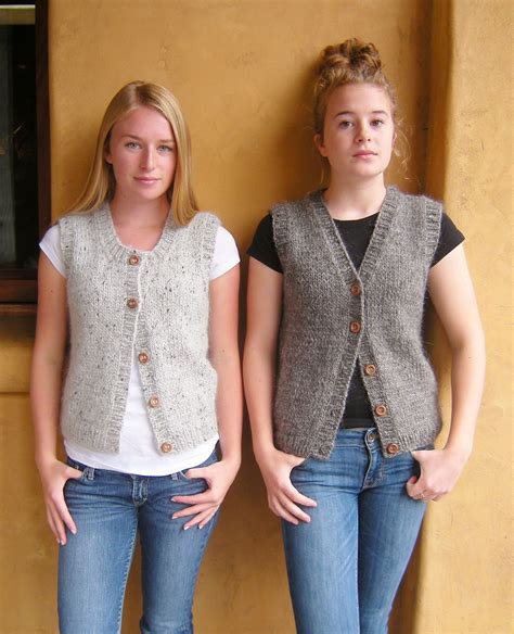 Ravelry Calidez Vest By Jenjoyce Design Knit Vest Pattern Free Knit Vest Pattern Vest Pattern