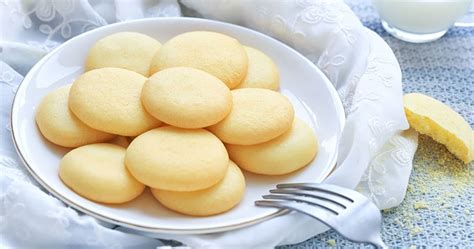 3 Ingredient Condensed Milk Cookies In 2020 Sweet Cookies Condensed