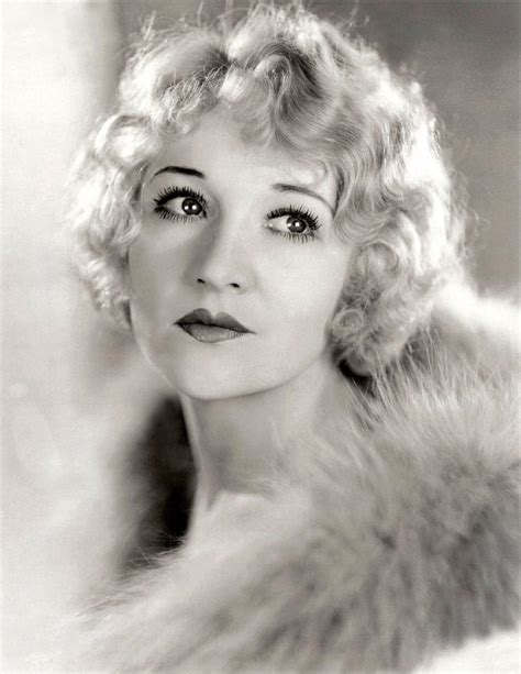 the prettiest girl in pictures glamorous photos of betty compson from between the 1920s and