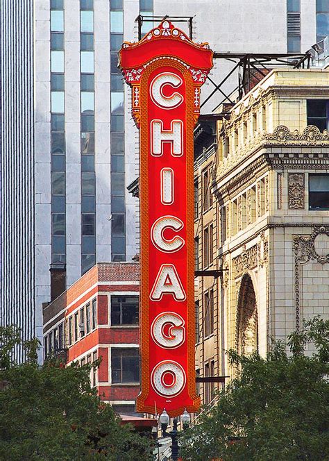 Chicago Theatre A Classic Chicago Landmark Photograph By Christine Till