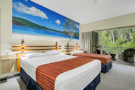 Wallum Resort Hotel Room Kingfisher Bay Resort Fraser Island