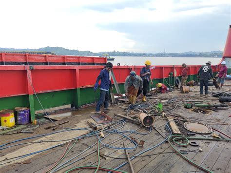 Perbaikan Kapal PT Modding Jaya Marine