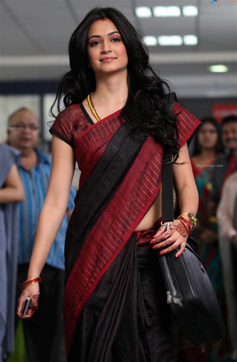 Beauty Galore Hd Kriti Kharbanda Dashing In Saree From Nookayya Movie