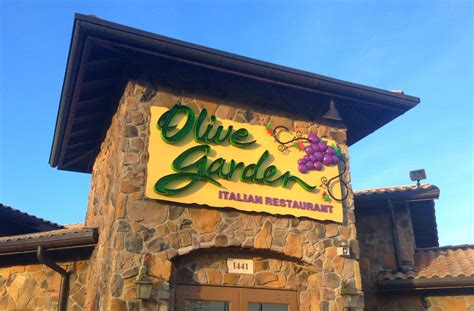 Olive Garden Secrets Revealed Popsugar Food