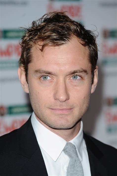 Jude Law Biografía películas series fotos vídeos y noticias