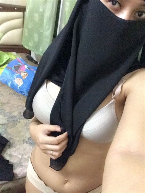 Arab Hijab Nude Burqa Cumception