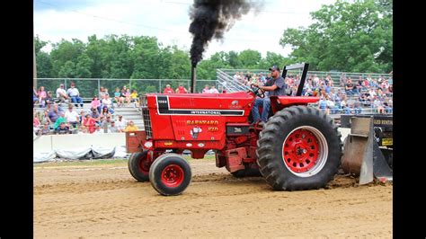 West End Tractor Pulls Cori Lancaster