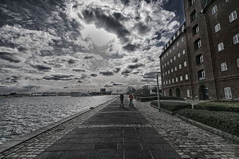 Video shows what segway means. What the Segway? A tour through Copenhagen. - Finding the ...