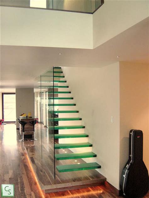Bespoke Glass Staircases Natalieleverrier