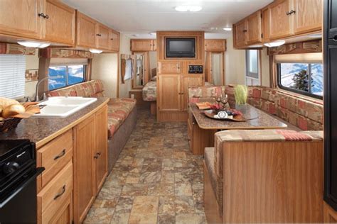 Family owned and operated for over 25 years. AEROLITE Ultra-Lite Travel Trailers - El Rastreador de Noticias