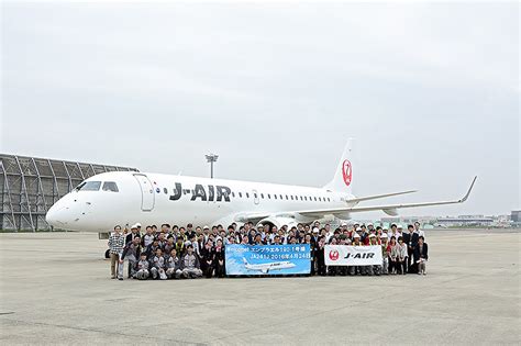 10:43 virtual airfield operated by sk678387 1 414 202 просмотра. JAL、新導入の「エンブラエル 190型機」が伊丹空港に到着 5月10日 ...
