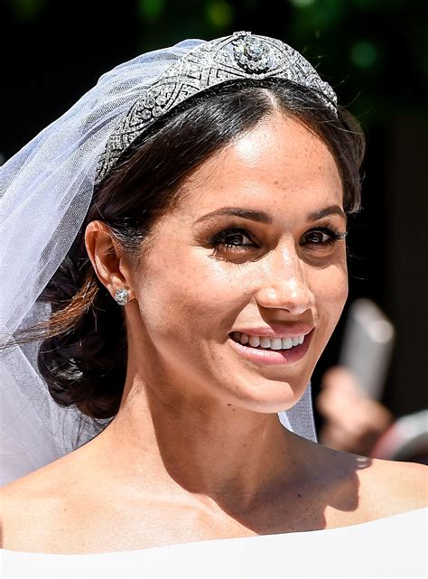 The wedding dress worn by meghan markle at her wedding to prince harry on 19 may 2018 was designed by the british fashion designer clare waight keller, artistic director of the fashion house givenchy. Meghan Markle's Clare Waight Keller Givenchy Dress Dress ...