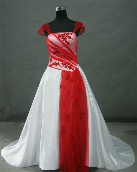 Signify a victory of your dedication in red trendy colors. Red and white wedding dress with cap sleeves.
