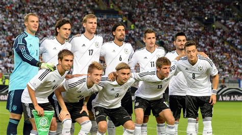 Die deutsche nationalmannschaft existiert seit 1981 und konnte in dieser zeit mehrere erfolge verbuchen. WM 2014: Anstoßzeiten von Deutschland-Spielen in MESZ ...