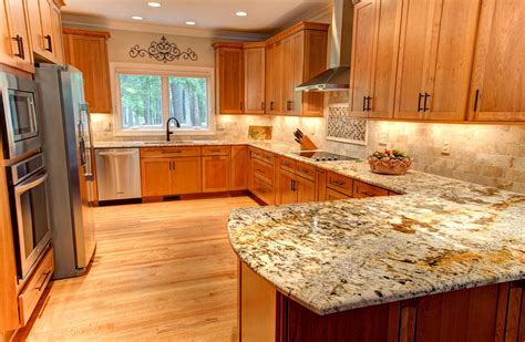 What Color Granite Goes Best With Honey Oak Cabinets