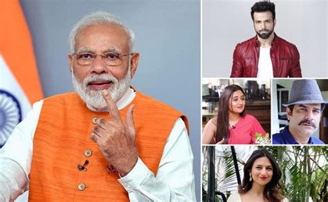 Pm Narendra Modi Lauds Divyanka Tripathi Rithvik Dhanjani And Tv Stars For Their Initiative