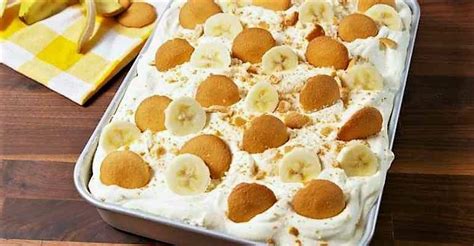 Here's paula deen's not yo' mama's banana pudding recipe! Definitely NOT Yo Mama's Recipe! - Aunt Betty's Recipes