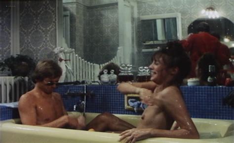 Jane Birkin Nude Topless Butt And Wet Serieux Comme Le Plaisir Fr