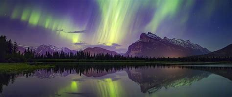 2560x1080 Aurora Borealis Mountains Lake Reflection Banff National Park