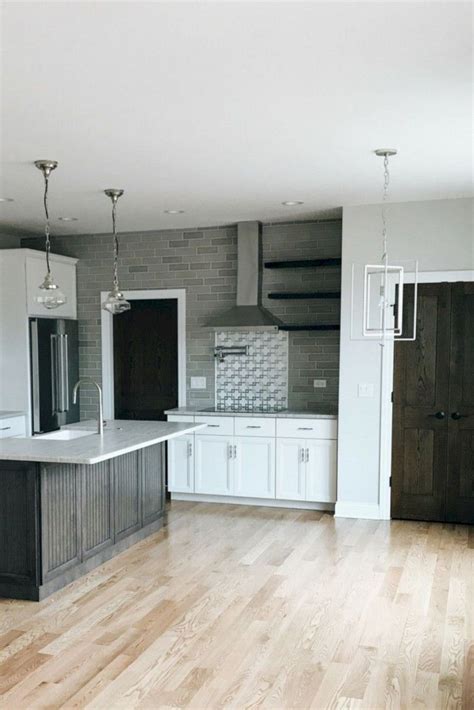 Vinyl flooring is perfect for kitchens and bathrooms. 41+ Comfy White Kitchen Dark Floors Ideas | Modern kitchen ...