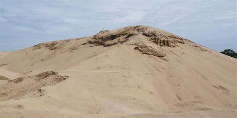 Tahukah kamu bahwa harga batu split tergolong bahan material bangunan yang harganya cukup menguras kantong ? Jual Pasir Sungai Harga Murah Ketapang oleh PT KETAPANG ...