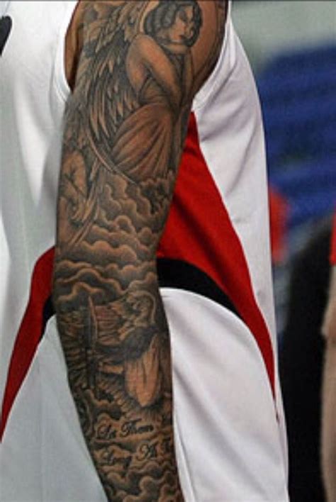 David beckhams arm tattoos becks has two sleeve tattoos on both his arms with the centrepieces baring particular significance to david beckhams 63 tattoos their meanings the soccer star david beckham is no stranger to tattoo parlors and by now the superstar has as. Pin on Tattoos