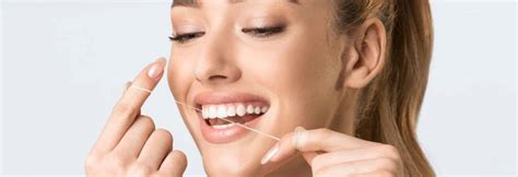 How To Use A Dental Floss Effectively Sabkadentist
