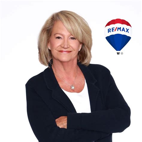 Realtor Broker At Remax Realty Consultants Kathy Carpenter