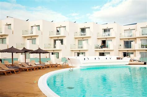 Hd Beach Resort Lanzarote Holidays To Canary Islands Blue Sea Holidays