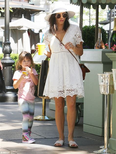 Jenna Dewan Tatum Enjoys Day With Daughter Everly In La Daily Mail Online