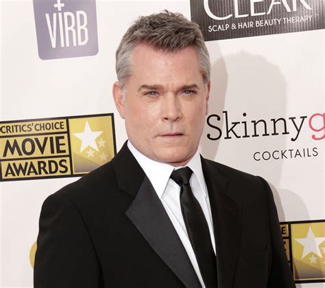 ray liotta picture   annual critics choice  awards