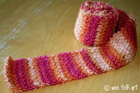 This scarf is really easy to make for any beginners as all you need to know are some basic knitting stitches. Knitting the Cross Stitch (Tutorial and Skinny Scarf ...