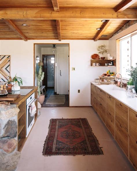 12 Bohemian Kitchens That Make Us Want To Cook While Wearing A Kaftan
