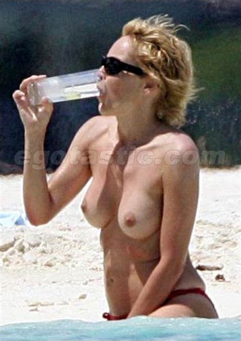 Sharon Stone Desnuda P Gina Fotos Desnuda Descuido Topless Bikini Pez N