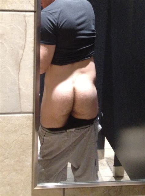 How Do You Feel About Hairy Butts Taken At The Gym Gayestporn