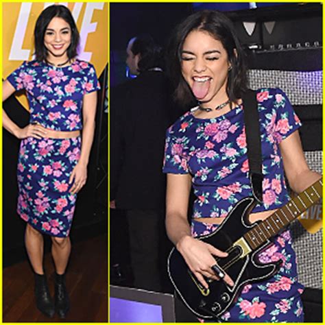 Vanessa Hudgens Flashes Toned Tummy At Guitar Hero Launch Stella