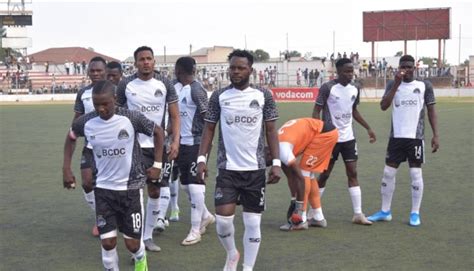 Glody likonza scored a total of 0 goals so far this season in the league. Linafoot D1 : En patron les Crocodiles noient le Dauphin ...