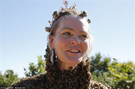 Nice Blouse Honey Woman Wears 12 000 Bees On Her Naked Chest For Stomach Churning Photo Series