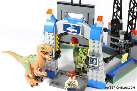 Review Lego 75920 Raptor Escape