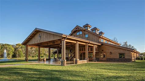 Party Barns How To Build The Ultimate Timber Frame Barn For Entertaining